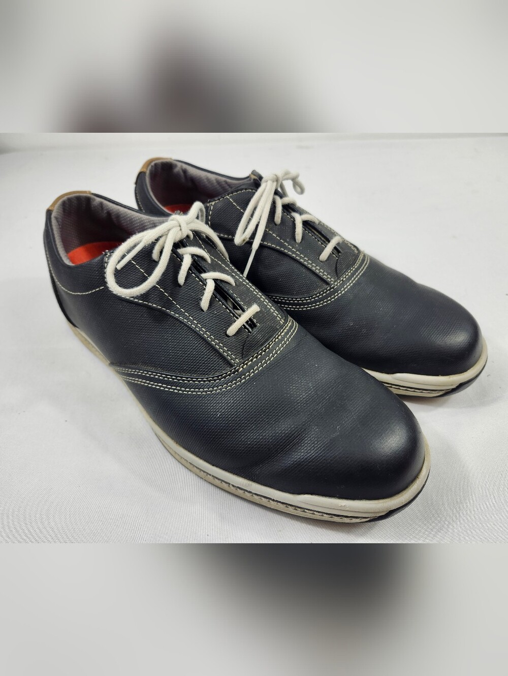 FootJoy Contour Mens 10.5 M Black Athletic Golf Shoes Soft Spikes